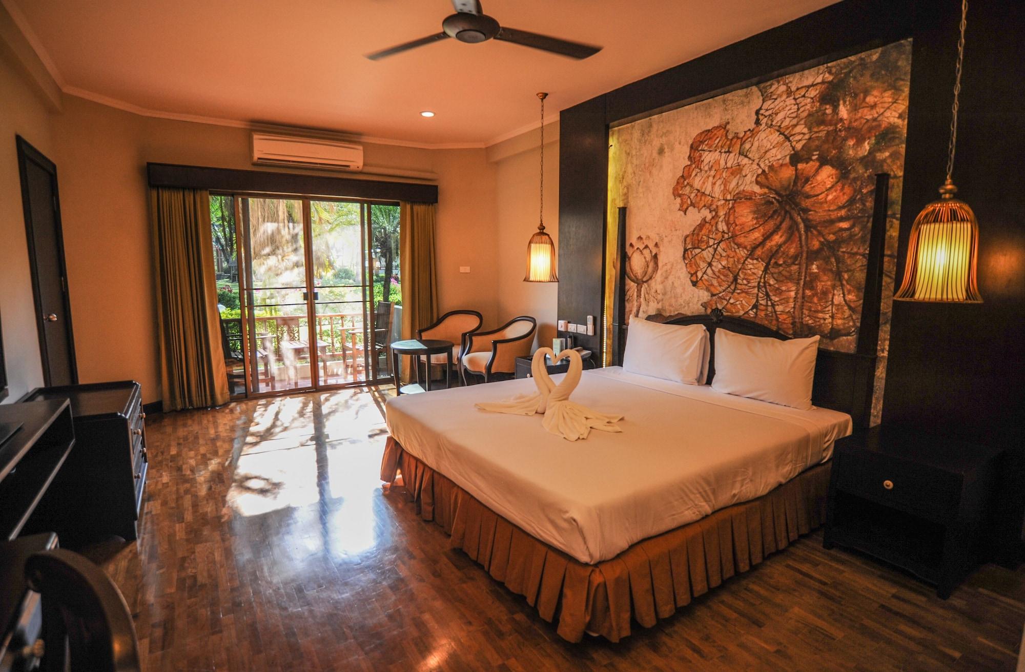 Suan Bua Hotel & Resort Ban Pong  Buitenkant foto