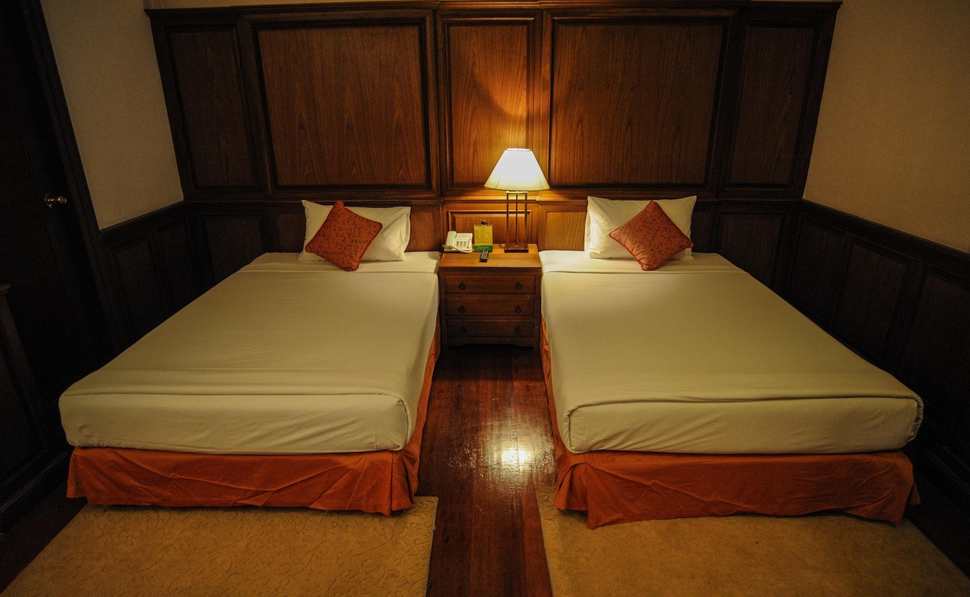 Suan Bua Hotel & Resort Ban Pong  Buitenkant foto