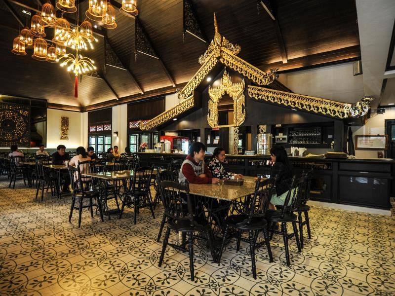 Suan Bua Hotel & Resort Ban Pong  Buitenkant foto
