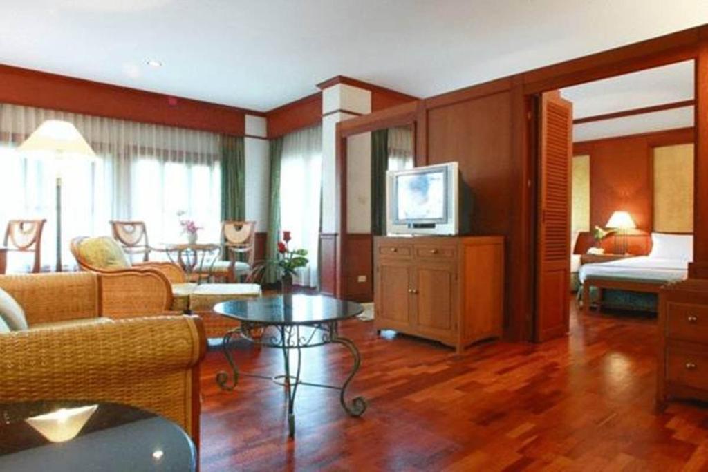 Suan Bua Hotel & Resort Ban Pong  Kamer foto