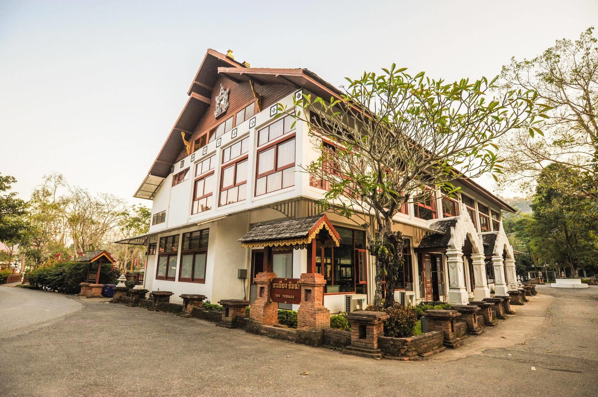 Suan Bua Hotel & Resort Ban Pong  Buitenkant foto