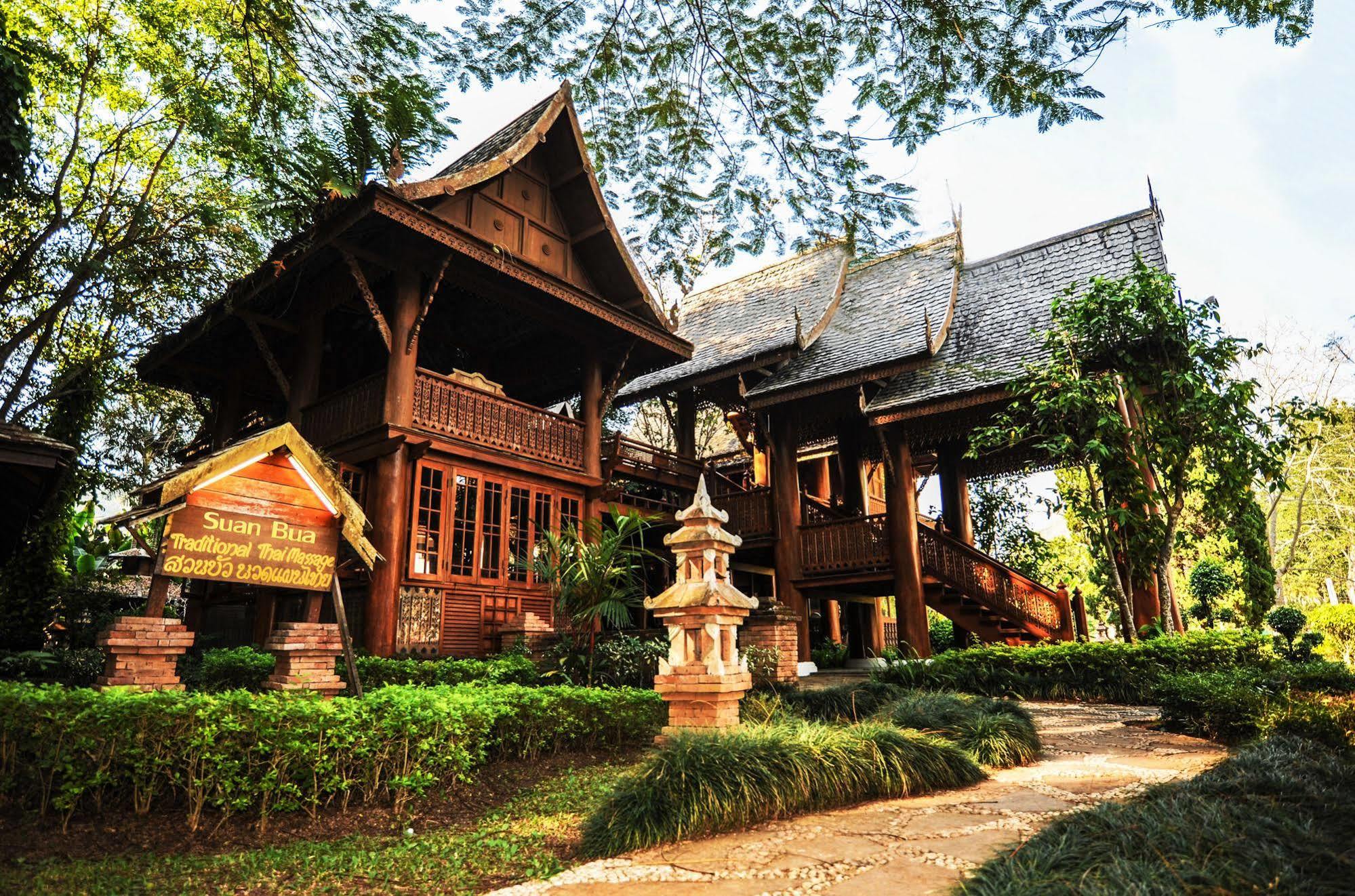 Suan Bua Hotel & Resort Ban Pong  Buitenkant foto